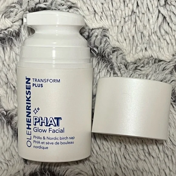 OLEHENRIKSEN PHAT Glow Facial Mask - Picture 6 of 12